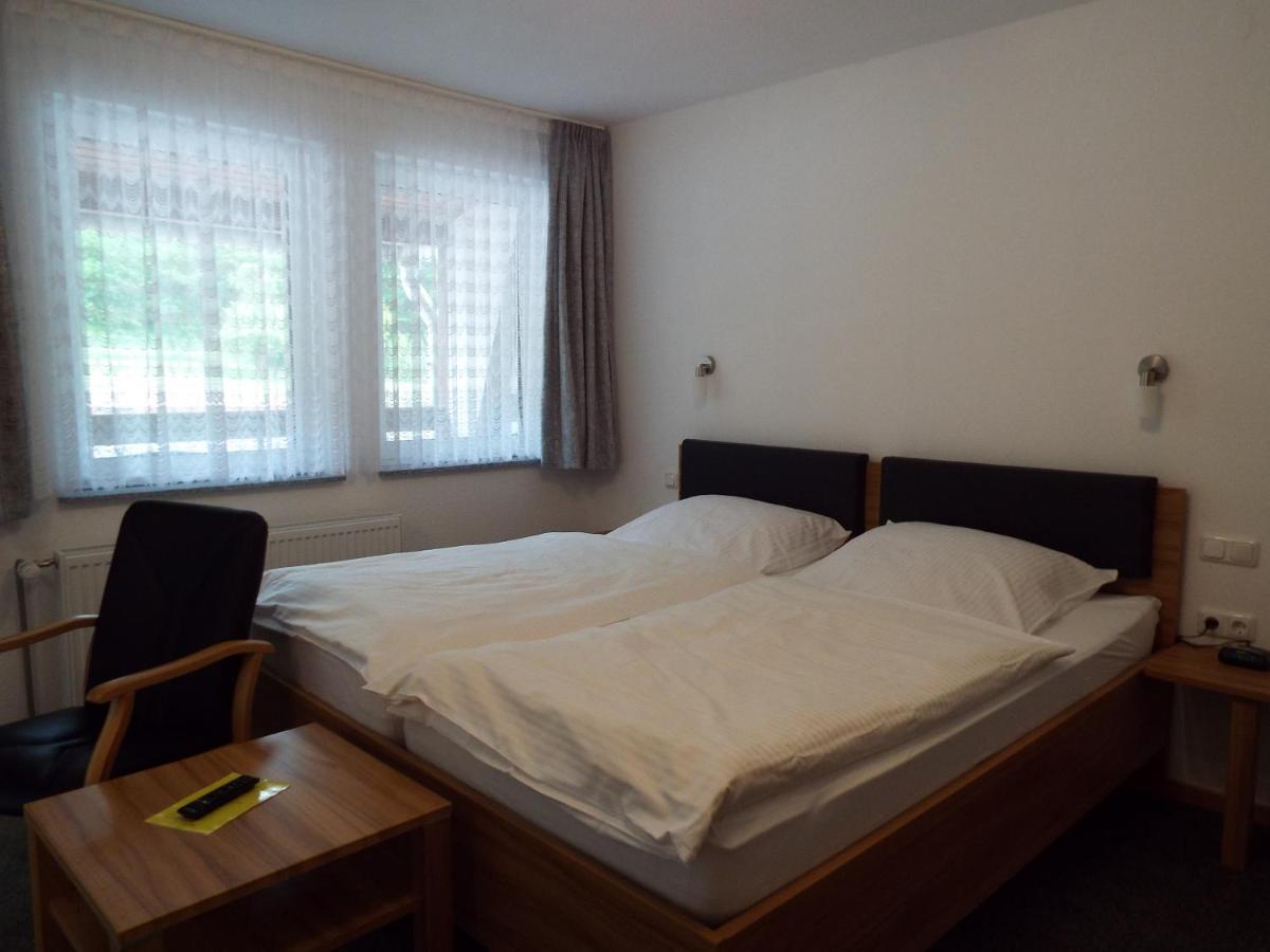 Hotel Garni Zum Reinhardswald Gewissenruh Kültér fotó