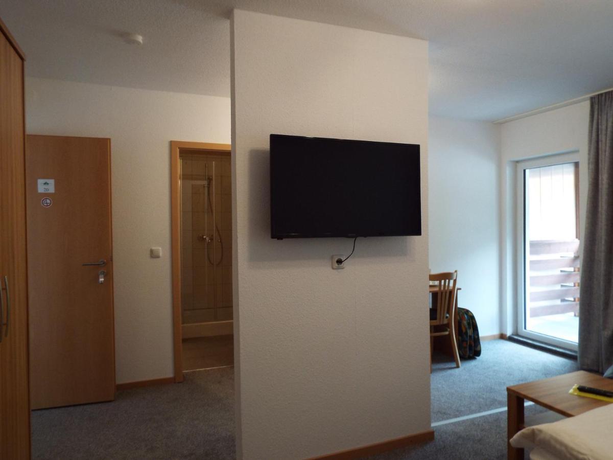 Hotel Garni Zum Reinhardswald Gewissenruh Kültér fotó