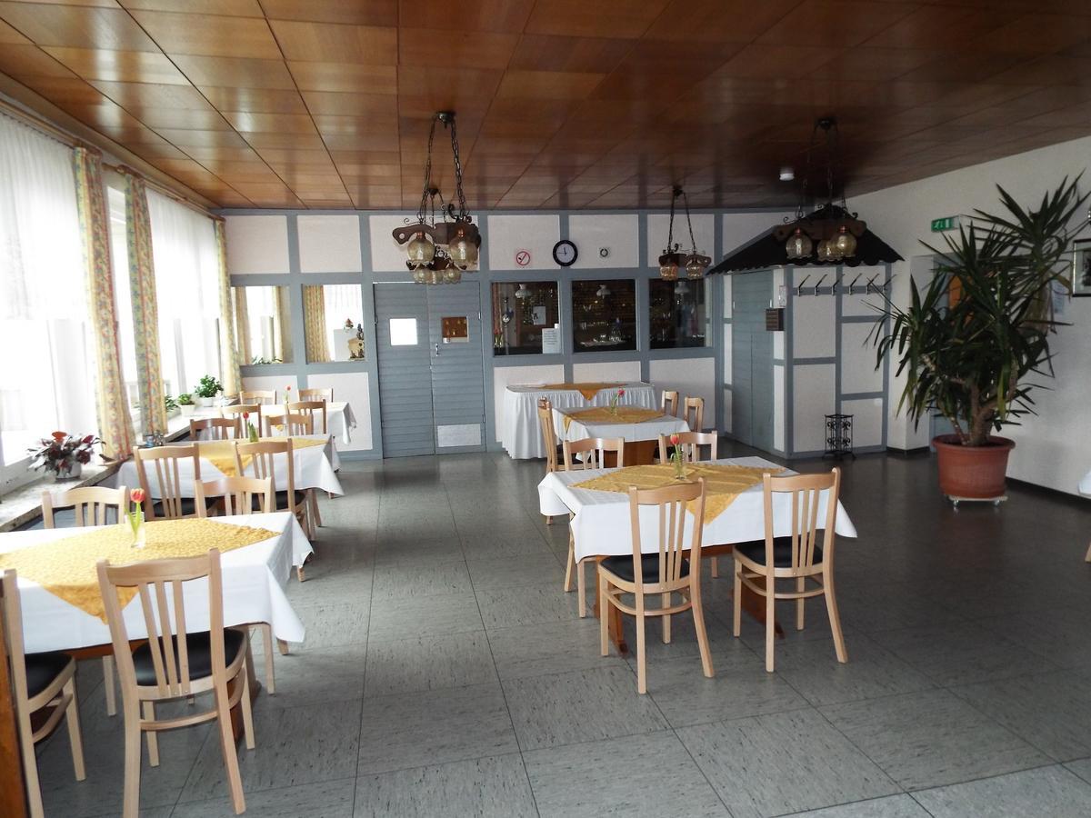 Hotel Garni Zum Reinhardswald Gewissenruh Kültér fotó