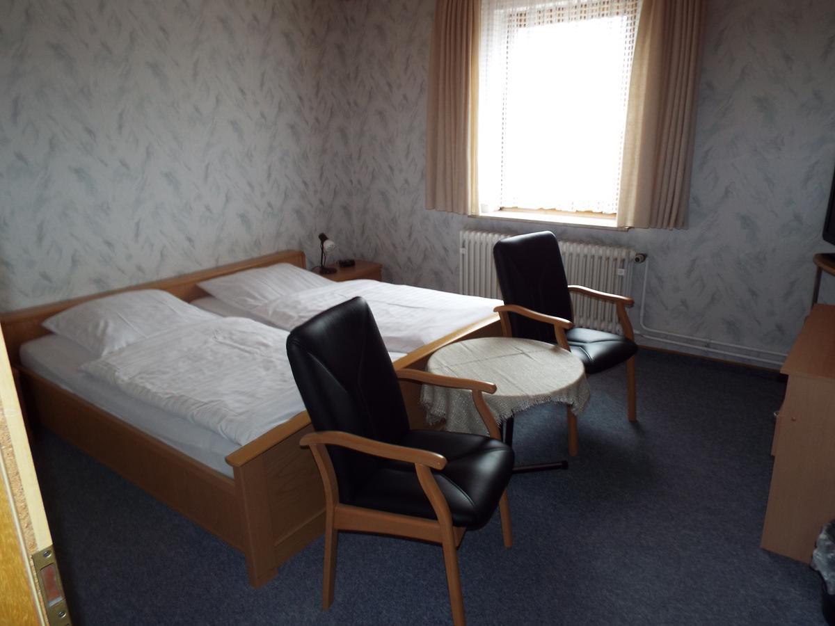 Hotel Garni Zum Reinhardswald Gewissenruh Kültér fotó